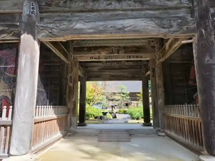 國泰寺の{uncategorized: "未分類", other: "その他", undefined: "問題あり", building: "その他建物", grave: "お墓", sacred_gate: "鳥居", guardian: "狛犬", statue: "像", buddha: "仏像", history: "歴史", nature: "自然", garden: "庭園", animal: "動物", pagoda: "塔", temizu: "手水舎", mountain_gate: "山門・神門", sanctuary: "本殿・本堂", subordinate: "末社・摂社", art: "芸術", scenery: "景色", jizo: "地蔵", ema: "絵馬", goshuin: "御朱印", omikuji: "おみくじ", items: "授与品その他", amulet: "お守り", goshuincho: "御朱印帳", eats: "食事", festival: "お祭り", votive_dance: "神楽", shichigosan: "七五三参", wedding: "結婚式", experience: "体験その他", initially: "初詣", around: "周辺", anti_infection: "感染症対策"}