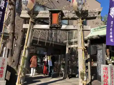 深川稲荷神社の鳥居