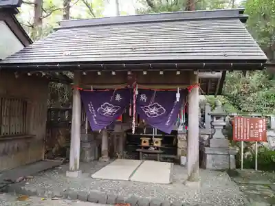 湯神社(彌彦神社末社)の本殿・本堂