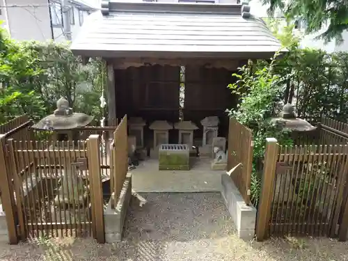 諏訪神社の末社・摂社