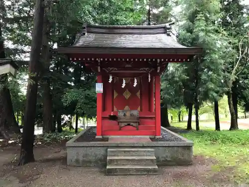 猿賀神社の末社