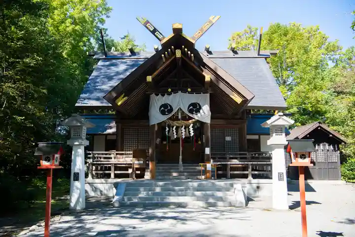 比布神社の本殿・本堂