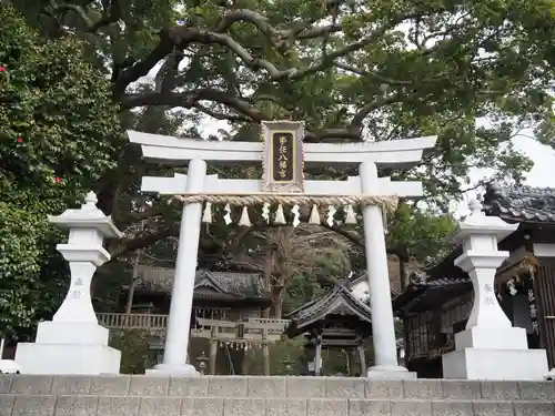 事任八幡宮の鳥居