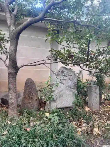 白峯神宮の{uncategorized: "未分類", other: "その他", undefined: "問題あり", building: "その他建物", grave: "お墓", sacred_gate: "鳥居", guardian: "狛犬", statue: "像", buddha: "仏像", history: "歴史", nature: "自然", garden: "庭園", animal: "動物", pagoda: "塔", temizu: "手水舎", mountain_gate: "山門・神門", sanctuary: "本殿・本堂", subordinate: "末社・摂社", art: "芸術", scenery: "景色", jizo: "地蔵", ema: "絵馬", goshuin: "御朱印", omikuji: "おみくじ", items: "授与品その他", amulet: "お守り", goshuincho: "御朱印帳", eats: "食事", festival: "お祭り", votive_dance: "神楽", shichigosan: "七五三参", wedding: "結婚式", experience: "体験その他", initially: "初詣", around: "周辺", anti_infection: "感染症対策"}