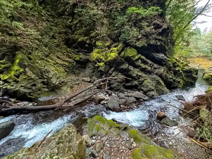 天安河原宮(宮崎県)