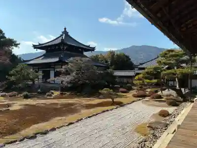 鹿王院の{uncategorized: "未分類", other: "その他", undefined: "問題あり", building: "その他建物", grave: "お墓", sacred_gate: "鳥居", guardian: "狛犬", statue: "像", buddha: "仏像", history: "歴史", nature: "自然", garden: "庭園", animal: "動物", pagoda: "塔", temizu: "手水舎", mountain_gate: "山門・神門", sanctuary: "本殿・本堂", subordinate: "末社・摂社", art: "芸術", scenery: "景色", jizo: "地蔵", ema: "絵馬", goshuin: "御朱印", omikuji: "おみくじ", items: "授与品その他", amulet: "お守り", goshuincho: "御朱印帳", eats: "食事", festival: "お祭り", votive_dance: "神楽", shichigosan: "七五三参", wedding: "結婚式", experience: "体験その他", initially: "初詣", around: "周辺", anti_infection: "感染症対策"}