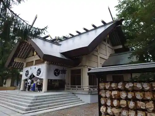帯廣神社の本殿・本堂