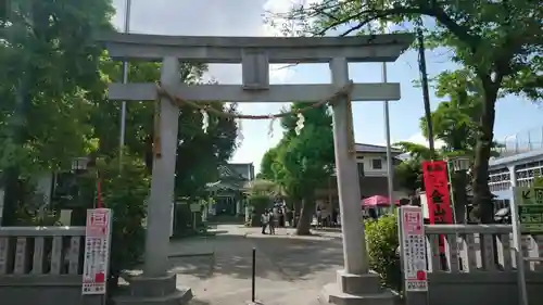 若宮八幡宮 の鳥居