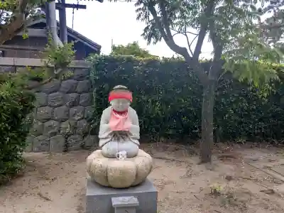 妙善寺(ハズ観音)の{uncategorized: "未分類", other: "その他", undefined: "問題あり", building: "その他建物", grave: "お墓", sacred_gate: "鳥居", guardian: "狛犬", statue: "像", buddha: "仏像", history: "歴史", nature: "自然", garden: "庭園", animal: "動物", pagoda: "塔", temizu: "手水舎", mountain_gate: "山門・神門", sanctuary: "本殿・本堂", subordinate: "末社・摂社", art: "芸術", scenery: "景色", jizo: "地蔵", ema: "絵馬", goshuin: "御朱印", omikuji: "おみくじ", items: "授与品その他", amulet: "お守り", goshuincho: "御朱印帳", eats: "食事", festival: "お祭り", votive_dance: "神楽", shichigosan: "七五三参", wedding: "結婚式", experience: "体験その他", initially: "初詣", around: "周辺", anti_infection: "感染症対策"}