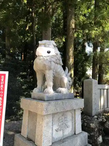 熊野本宮大社の狛犬