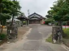 西運寺の本殿