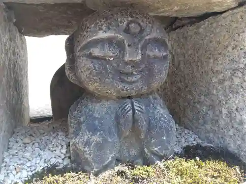 御誕生寺（猫寺）(福井県)