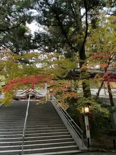 大神神社の{uncategorized: "未分類", other: "その他", undefined: "問題あり", building: "その他建物", grave: "お墓", sacred_gate: "鳥居", guardian: "狛犬", statue: "像", buddha: "仏像", history: "歴史", nature: "自然", garden: "庭園", animal: "動物", pagoda: "塔", temizu: "手水舎", mountain_gate: "山門・神門", sanctuary: "本殿・本堂", subordinate: "末社・摂社", art: "芸術", scenery: "景色", jizo: "地蔵", ema: "絵馬", goshuin: "御朱印", omikuji: "おみくじ", items: "授与品その他", amulet: "お守り", goshuincho: "御朱印帳", eats: "食事", festival: "お祭り", votive_dance: "神楽", shichigosan: "七五三参", wedding: "結婚式", experience: "体験その他", initially: "初詣", around: "周辺", anti_infection: "感染症対策"}
