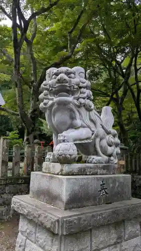 春日山神社の{uncategorized: "未分類", other: "その他", undefined: "問題あり", building: "その他建物", grave: "お墓", sacred_gate: "鳥居", guardian: "狛犬", statue: "像", buddha: "仏像", history: "歴史", nature: "自然", garden: "庭園", animal: "動物", pagoda: "塔", temizu: "手水舎", mountain_gate: "山門・神門", sanctuary: "本殿・本堂", subordinate: "末社・摂社", art: "芸術", scenery: "景色", jizo: "地蔵", ema: "絵馬", goshuin: "御朱印", omikuji: "おみくじ", items: "授与品その他", amulet: "お守り", goshuincho: "御朱印帳", eats: "食事", festival: "お祭り", votive_dance: "神楽", shichigosan: "七五三参", wedding: "結婚式", experience: "体験その他", initially: "初詣", around: "周辺", anti_infection: "感染症対策"}