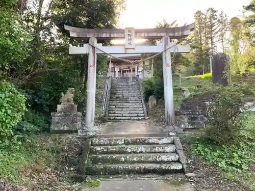 熊野神社の鳥居