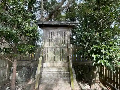 魚海神社の末社