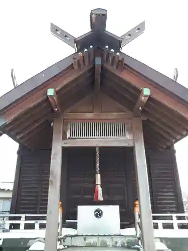 瑞穂神社の本殿