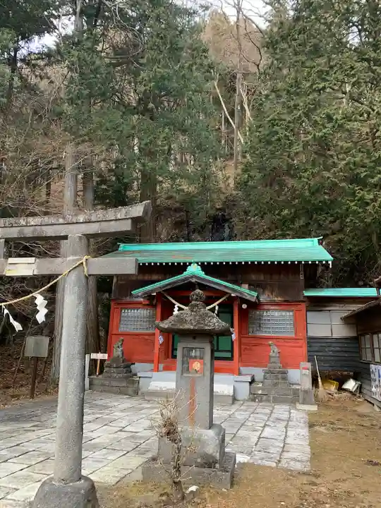 清瀧神社の本殿・本堂