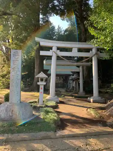 弓田香取神社の鳥居