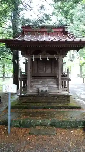 淺間神社（忍野八海）の末社・摂社