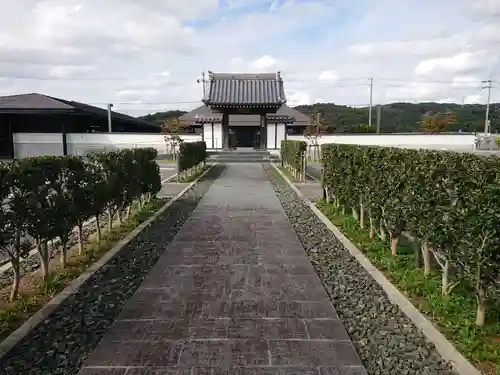 正願寺の山門