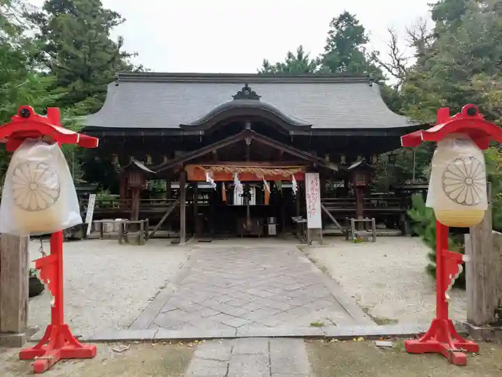大和神社の本殿・本堂