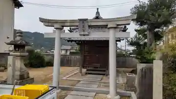 天皇宮の鳥居