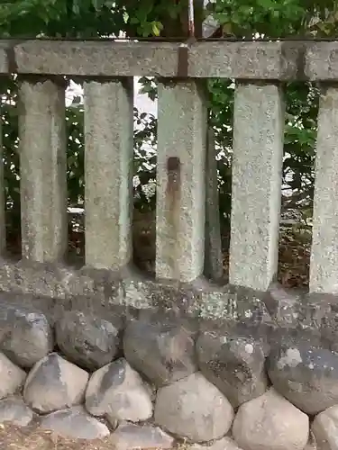 溝旗神社（肇國神社）の動物