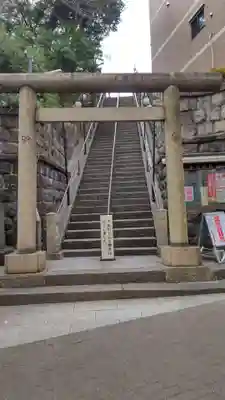 上目黒氷川神社の鳥居