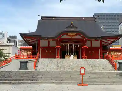 花園神社の本殿・本堂
