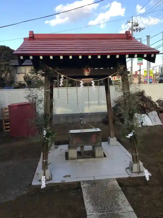 神明神社の手水舎