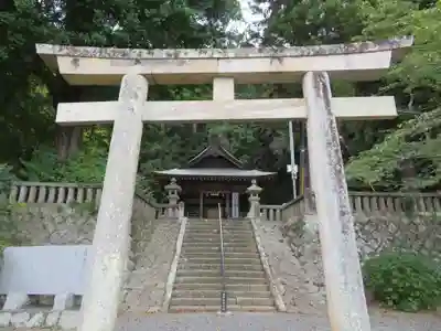 守山八幡宮の鳥居