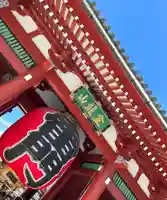 浅草寺の山門・神門