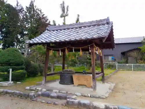 八幡神社の手水