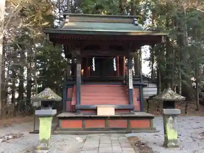 北口本宮冨士浅間神社の末社・摂社