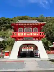 龍宮神社の山門