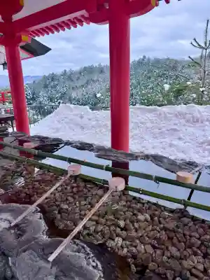 出雲大社 与謝分祠の{uncategorized: "未分類", other: "その他", undefined: "問題あり", building: "その他建物", grave: "お墓", sacred_gate: "鳥居", guardian: "狛犬", statue: "像", buddha: "仏像", history: "歴史", nature: "自然", garden: "庭園", animal: "動物", pagoda: "塔", temizu: "手水舎", mountain_gate: "山門・神門", sanctuary: "本殿・本堂", subordinate: "末社・摂社", art: "芸術", scenery: "景色", jizo: "地蔵", ema: "絵馬", goshuin: "御朱印", omikuji: "おみくじ", items: "授与品その他", amulet: "お守り", goshuincho: "御朱印帳", eats: "食事", festival: "お祭り", votive_dance: "神楽", shichigosan: "七五三参", wedding: "結婚式", experience: "体験その他", initially: "初詣", around: "周辺", anti_infection: "感染症対策"}