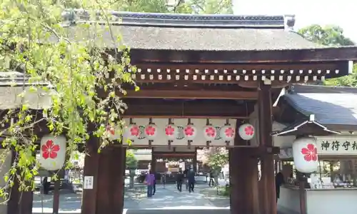 平野神社の山門・神門