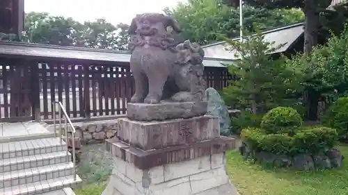 札幌護國神社の狛犬