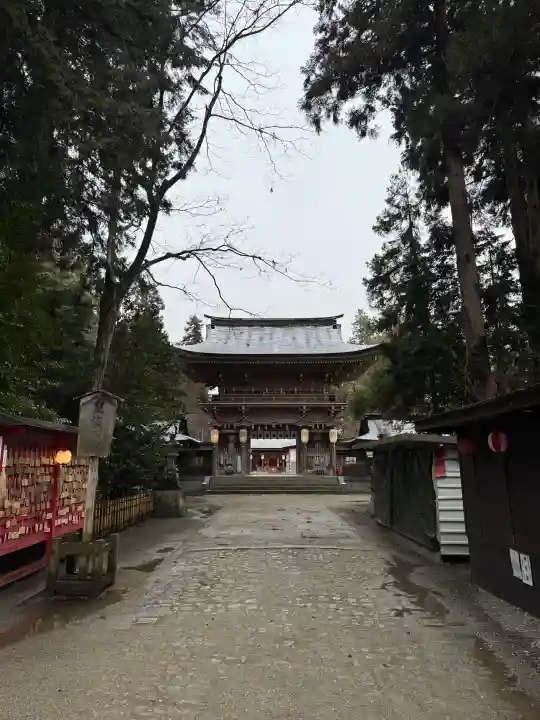 伊佐須美神社の{uncategorized: "未分類", other: "その他", undefined: "問題あり", building: "その他建物", grave: "お墓", sacred_gate: "鳥居", guardian: "狛犬", statue: "像", buddha: "仏像", history: "歴史", nature: "自然", garden: "庭園", animal: "動物", pagoda: "塔", temizu: "手水舎", mountain_gate: "山門・神門", sanctuary: "本殿・本堂", subordinate: "末社・摂社", art: "芸術", scenery: "景色", jizo: "地蔵", ema: "絵馬", goshuin: "御朱印", omikuji: "おみくじ", items: "授与品その他", amulet: "お守り", goshuincho: "御朱印帳", eats: "食事", festival: "お祭り", votive_dance: "神楽", shichigosan: "七五三参", wedding: "結婚式", experience: "体験その他", initially: "初詣", around: "周辺", anti_infection: "感染症対策"}