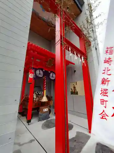 高尾稲荷神社の本殿・本堂