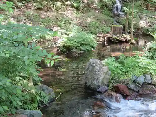 南宮神社の庭園