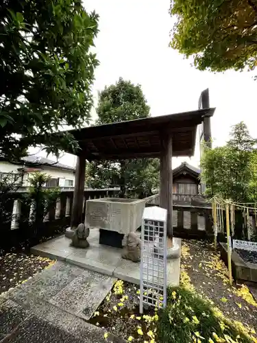 阿豆佐味天神社 立川水天宮の手水