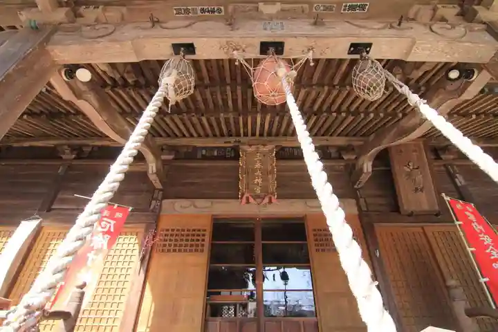 三春大神宮の本殿・本堂