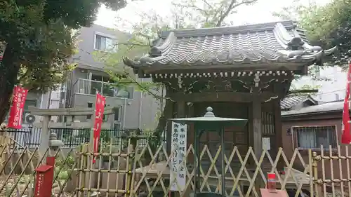 瀧泉寺（目黒不動尊）の末社・摂社