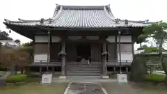 成等寺の本殿