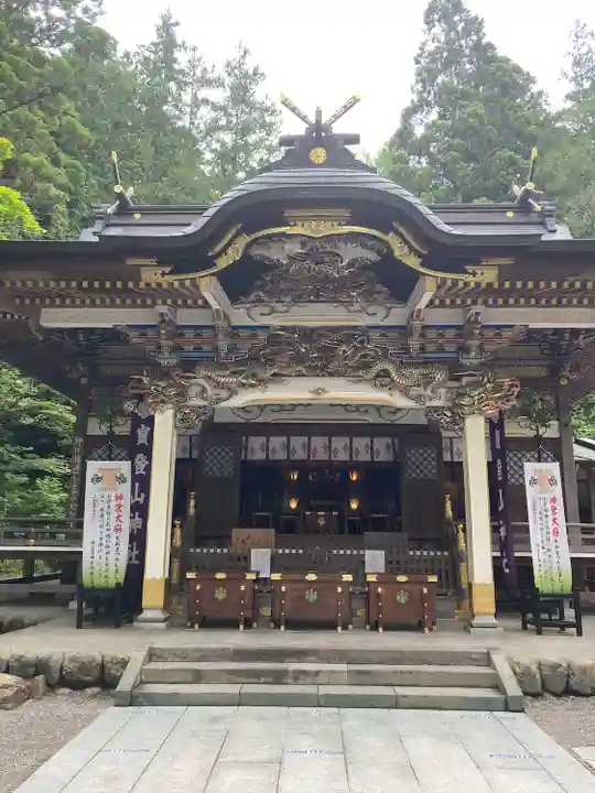 宝登山神社の本殿・本堂
