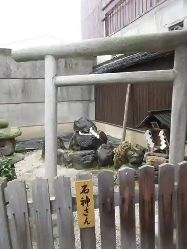 出雲路幸神社の鳥居