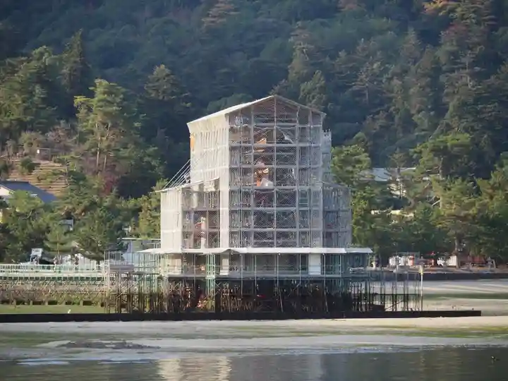 厳島神社の鳥居