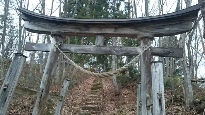 山王山神社の鳥居